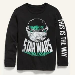 Boys Size Small 6/7 Old Navy Disney Star Wars Baby Yoda Long Sleeve Black Shirt